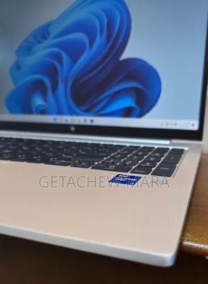 Photo - New Laptop HP EliteBook 840 G8 16GB Intel Core I7 SSD 512GB