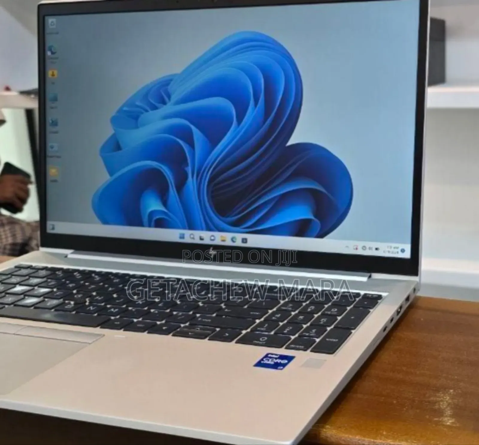 New Laptop HP EliteBook 840 G8 16GB Intel Core I7 SSD 512GB