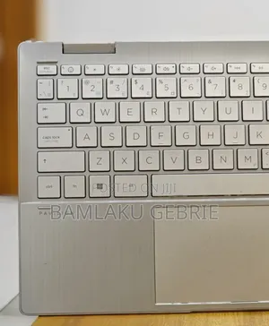 New Laptop HP Pavilion X360 8GB Intel Core I5 SSD 512GB