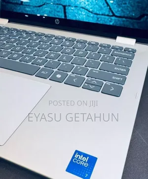 New Laptop HP OmniBook 5 Flip 16GB Intel Core 7 SSD 1T