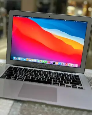 Photo - New Laptop Apple MacBook Air 2022 M2 8GB Intel Core I5 SSD 128GB