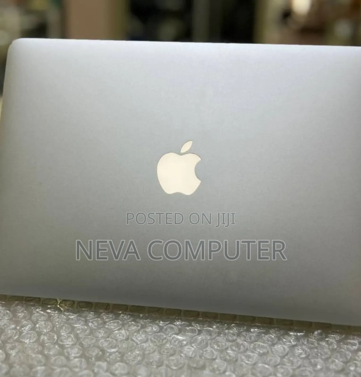 New Laptop Apple MacBook Air 2020 M1 4GB Intel Core I5 SSD 256GB
