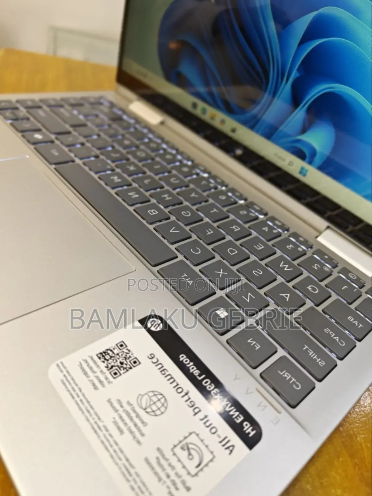 New Laptop HP Envy X360 16GB Intel Core 7 SSD 512GB