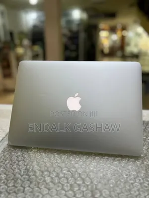 New Laptop Apple MacBook Air 2017 8GB Intel Core I5 SSD 256GB