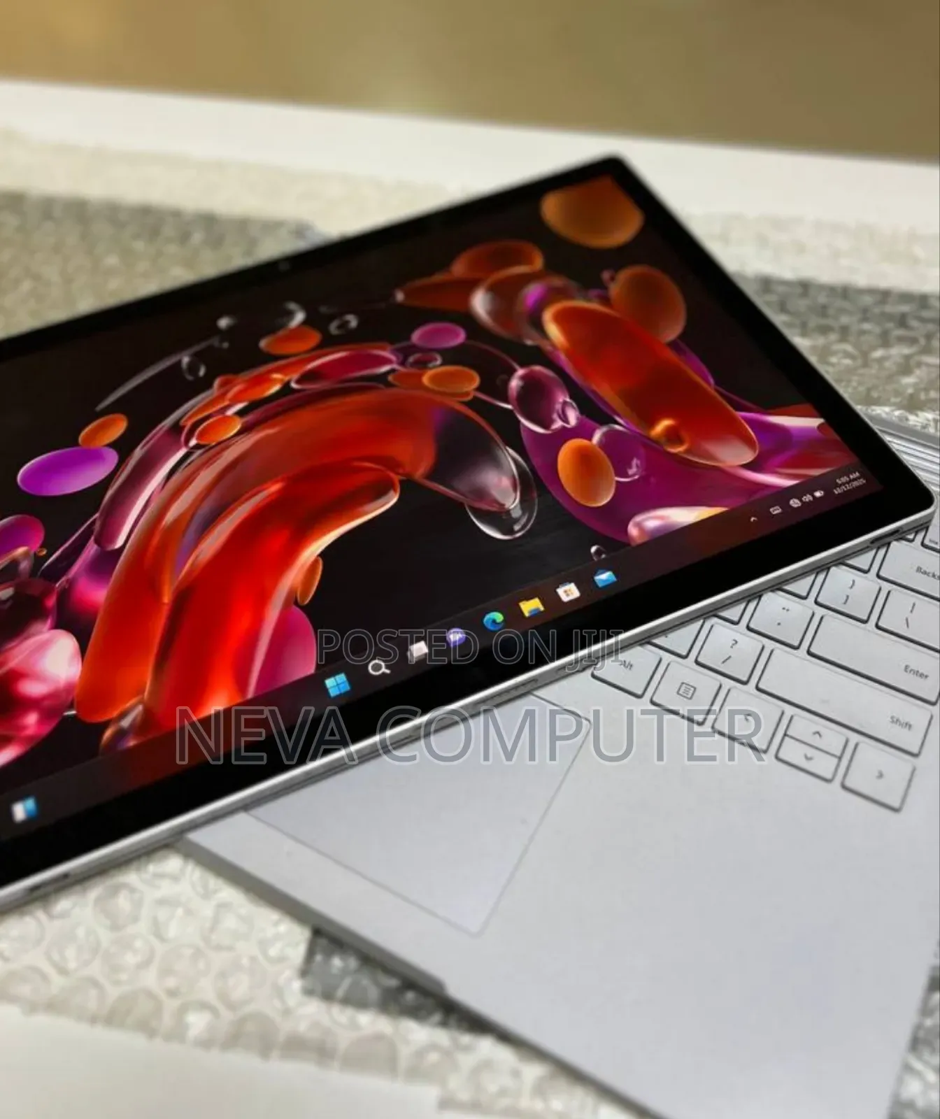 New Laptop Microsoft Surface 16GB Intel Core I7 SSD 256GB