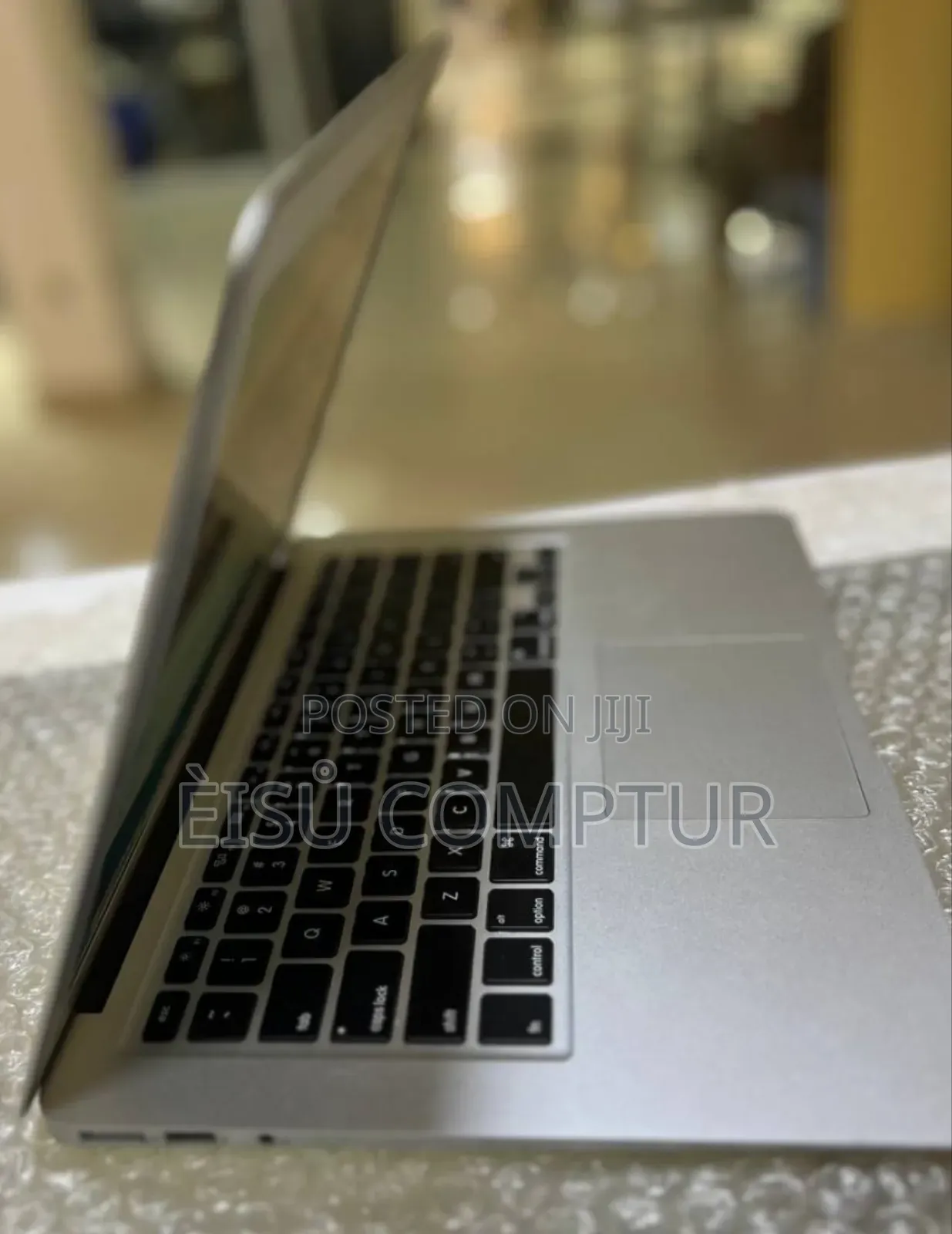 New Laptop Apple MacBook 2014 4GB Intel Core I5 SSD 256GB