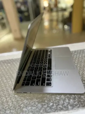 New Laptop Apple MacBook Air 2014 4GB Intel Core I5 SSD 256GB