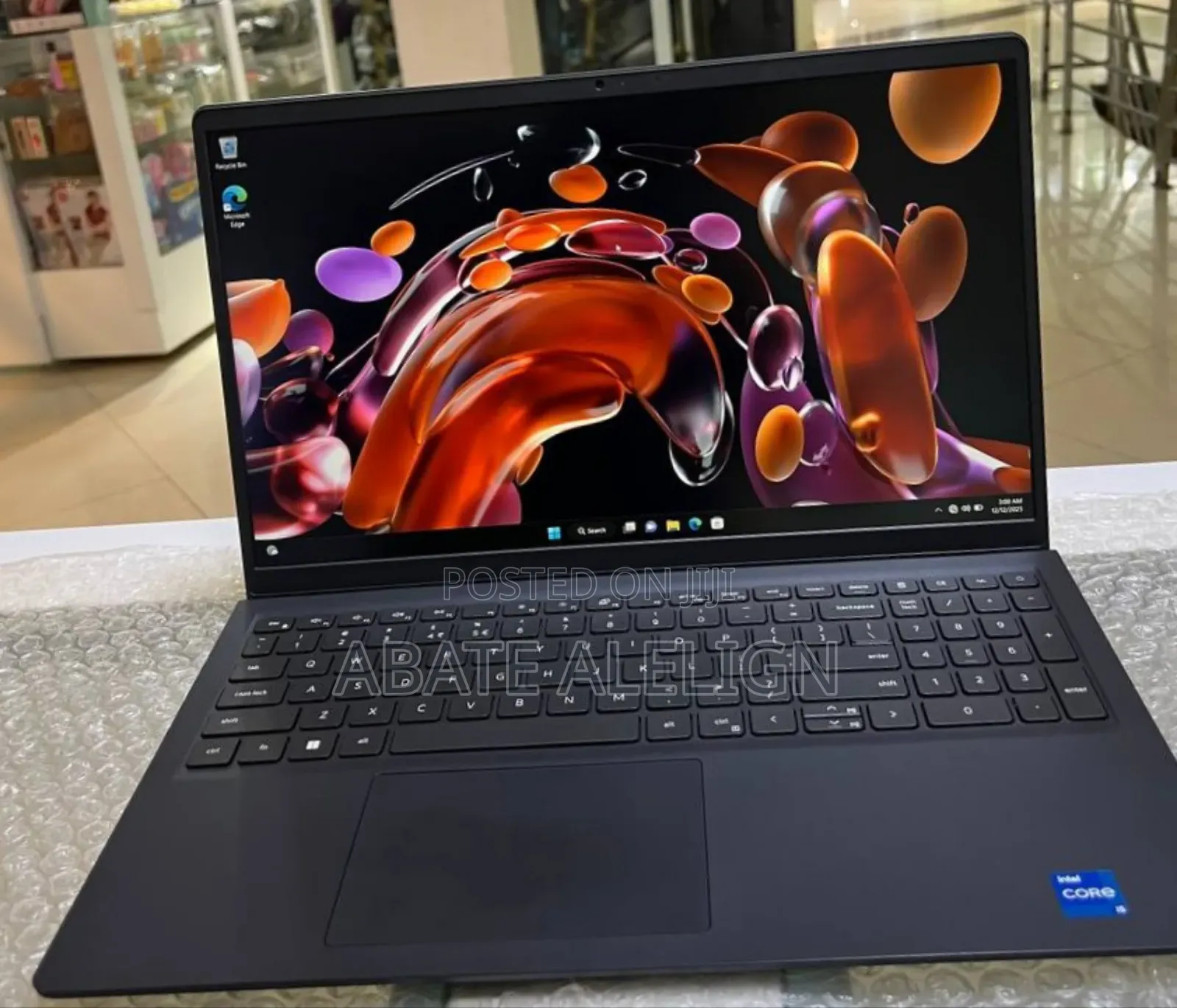 New Laptop Dell Vostro 3520 16GB Intel Core I5 SSD 512GB