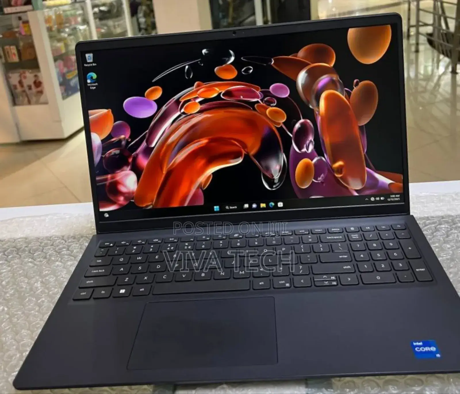 New Laptop Dell Vostro 3520 16GB Intel Core I5 SSD 512GB