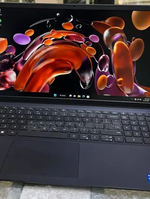 New Laptop Dell Vostro 3520 16GB Intel Core I5 SSD 512GB