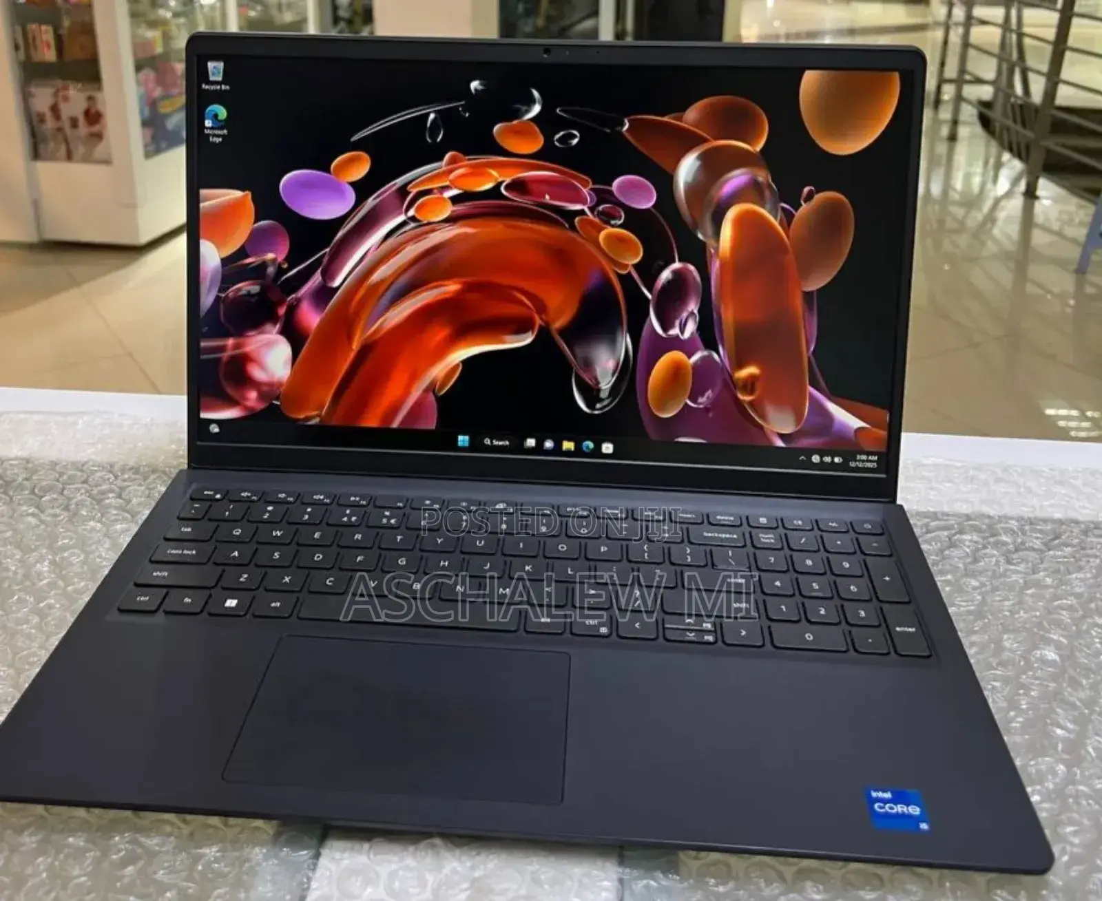 New Laptop Dell Latitude 3520 16GB Intel Core i5 SSD 512GB