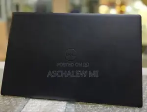 New Laptop Dell Latitude 3520 16GB Intel Core i5 SSD 512GB