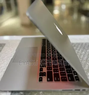 New Laptop Apple MacBook Air 2017 8GB Intel Core I5 SSD 128GB