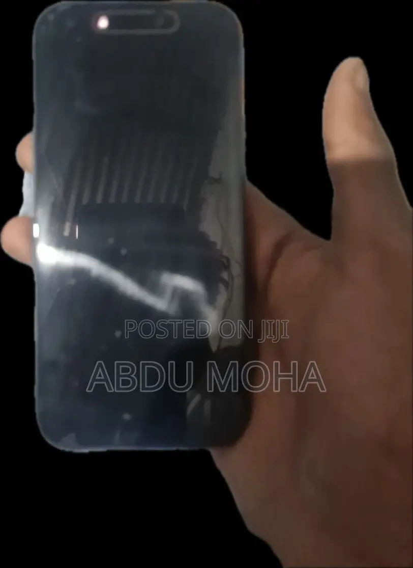 New Apple iPhone 17 256 GB Black