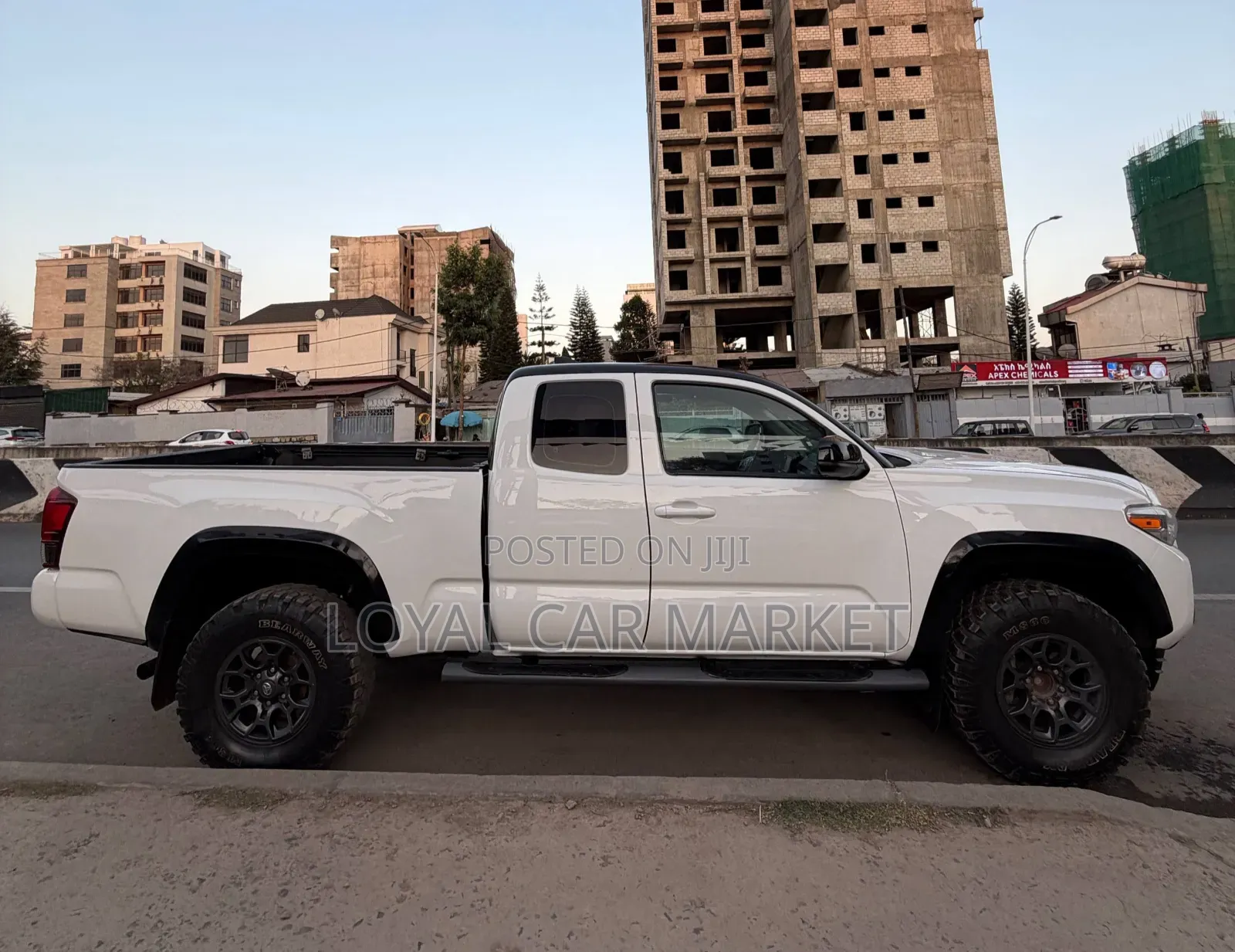 Toyota Tacoma 2018 White
