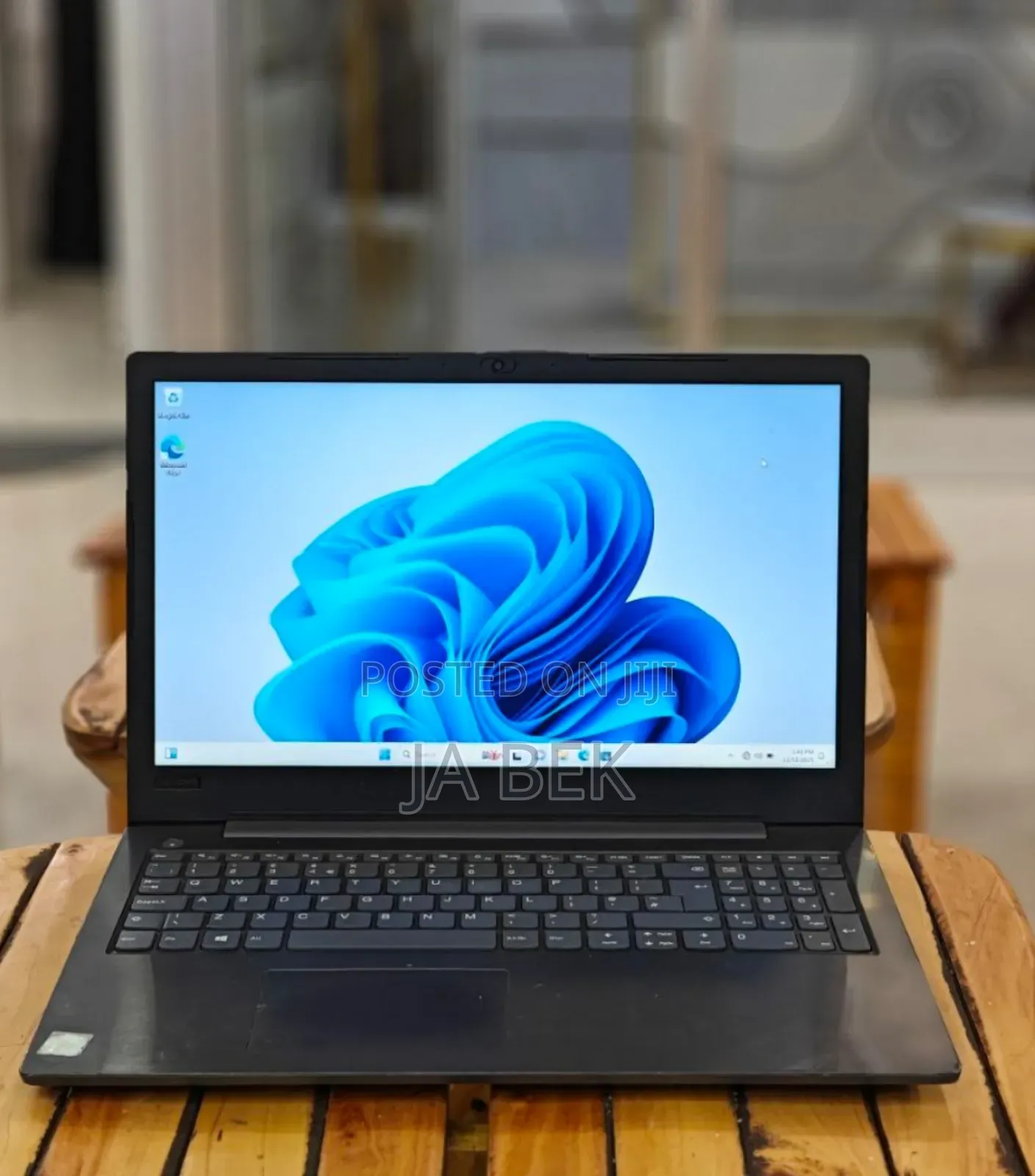 New Laptop Lenovo Ideapad 3 4GB Intel Core I3 HDD 1T