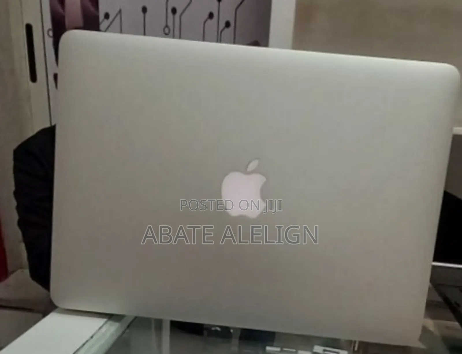 New Laptop Apple MacBook Pro 2013 8GB Intel Core M SSD 256GB
