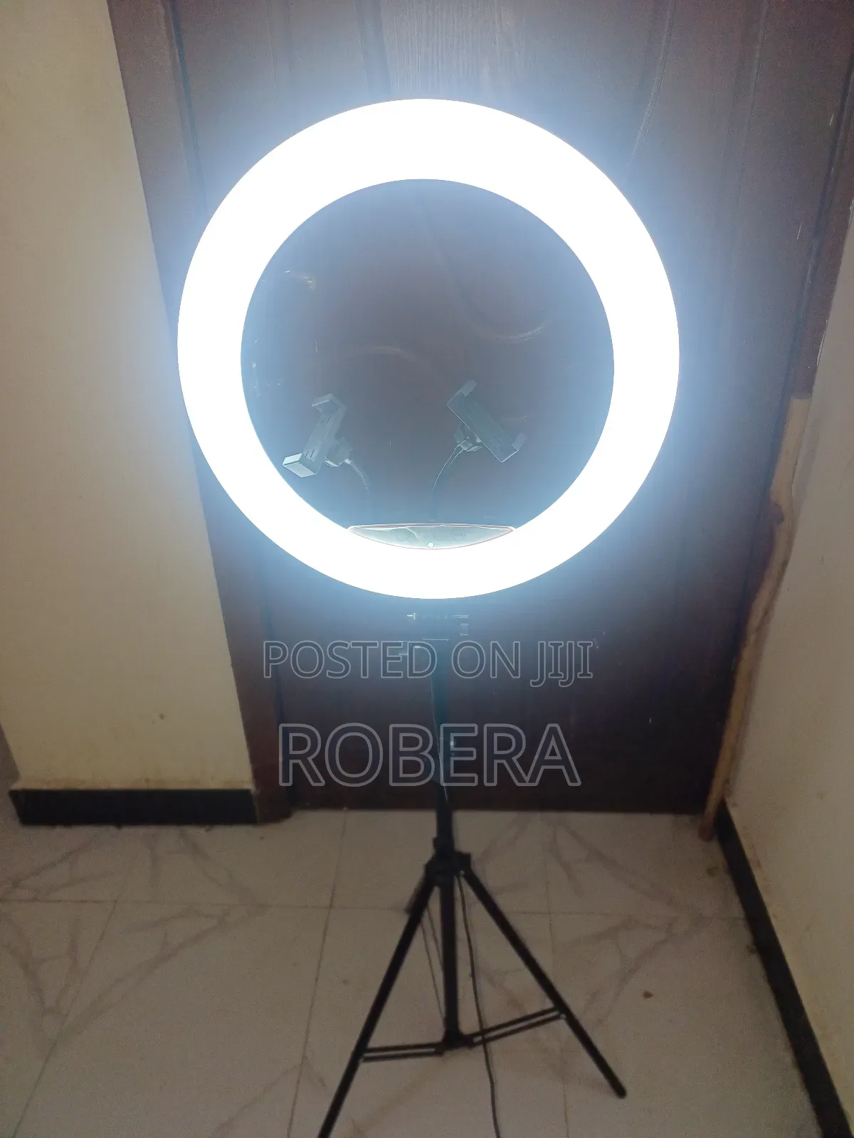 Ring Light RGB 18 Inch 7 Colour Light