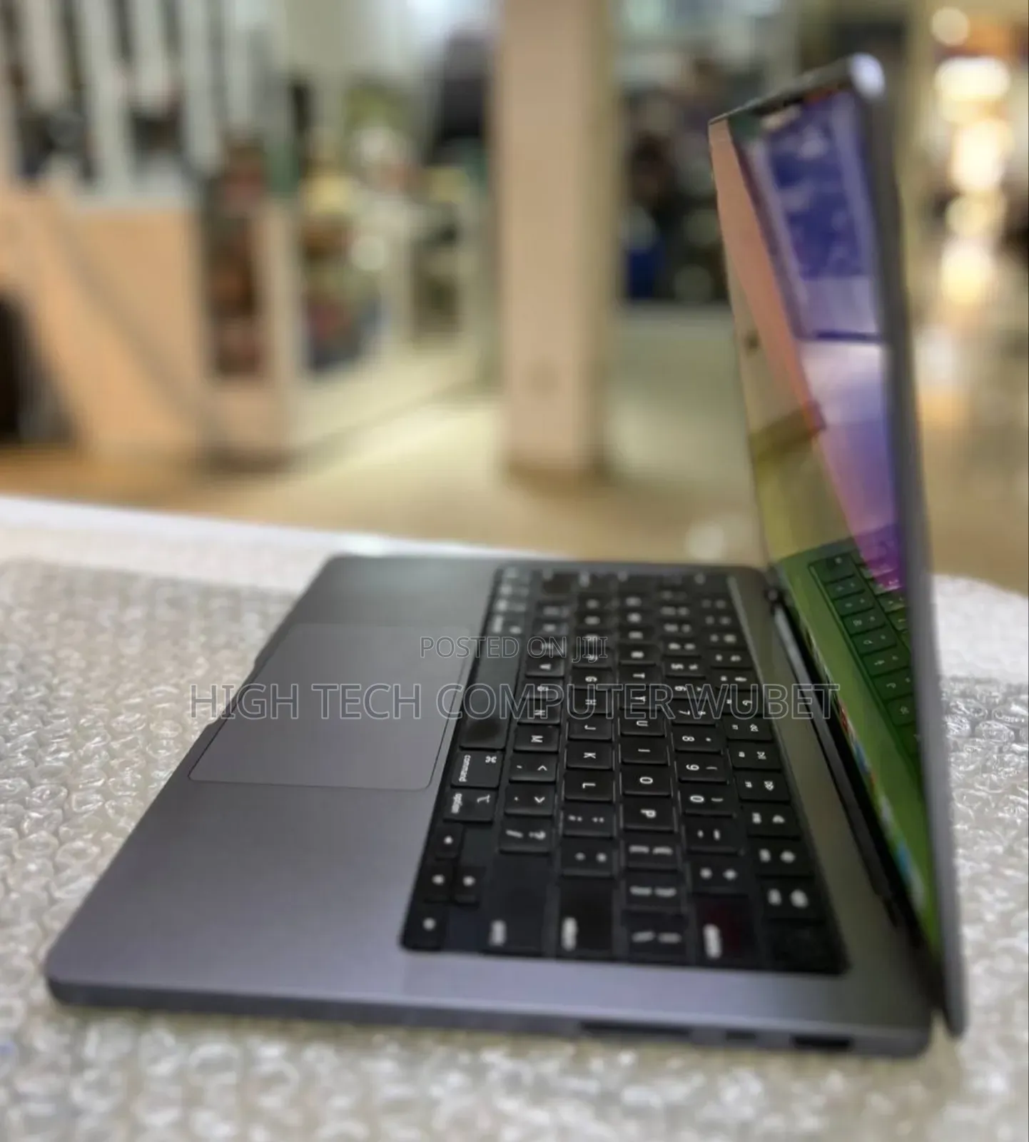 New Laptop Apple MacBook Pro 2021 M1 16GB Apple M1 Pro SSD 512GB