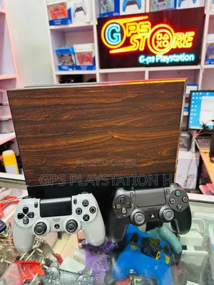 Photo - Playstation 4 Jealbreak Ps4 Standard Edition