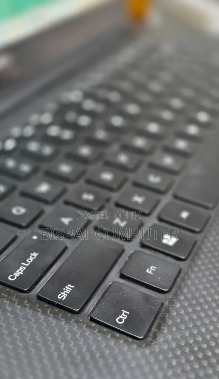 New Laptop Dell XPS 15 16GB Intel Core I9 SSD 512GB