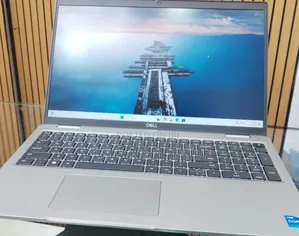 New Laptop Dell Latitude 5540 16GB Intel Core I5 SSD 512GB