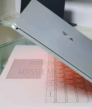 Photo - New Laptop Microsoft Surface Book 3 16GB Intel Core I7 SSD 256GB