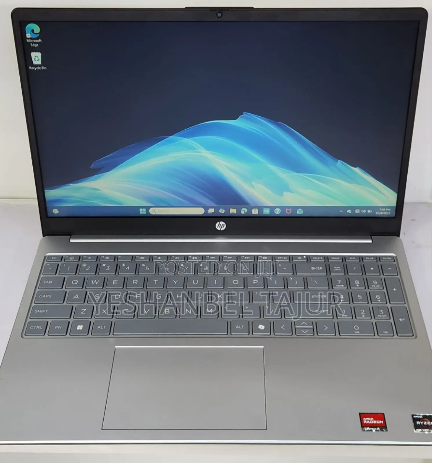 New Laptop HP Stream Notebook 8GB AMD Ryzen 3 SSD 256GB