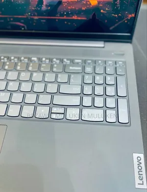 New Laptop Lenovo Ideapad 3 16GB Intel Core I5 SSD 512GB