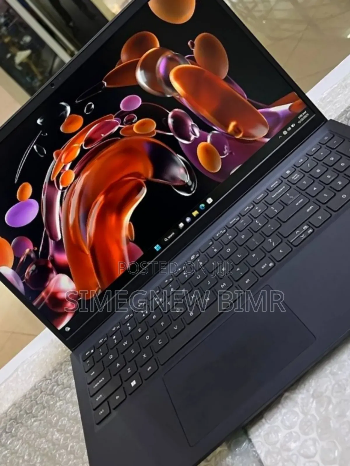 New Laptop Dell Vostro 3520 16GB Intel Core I5 SSD 512GB