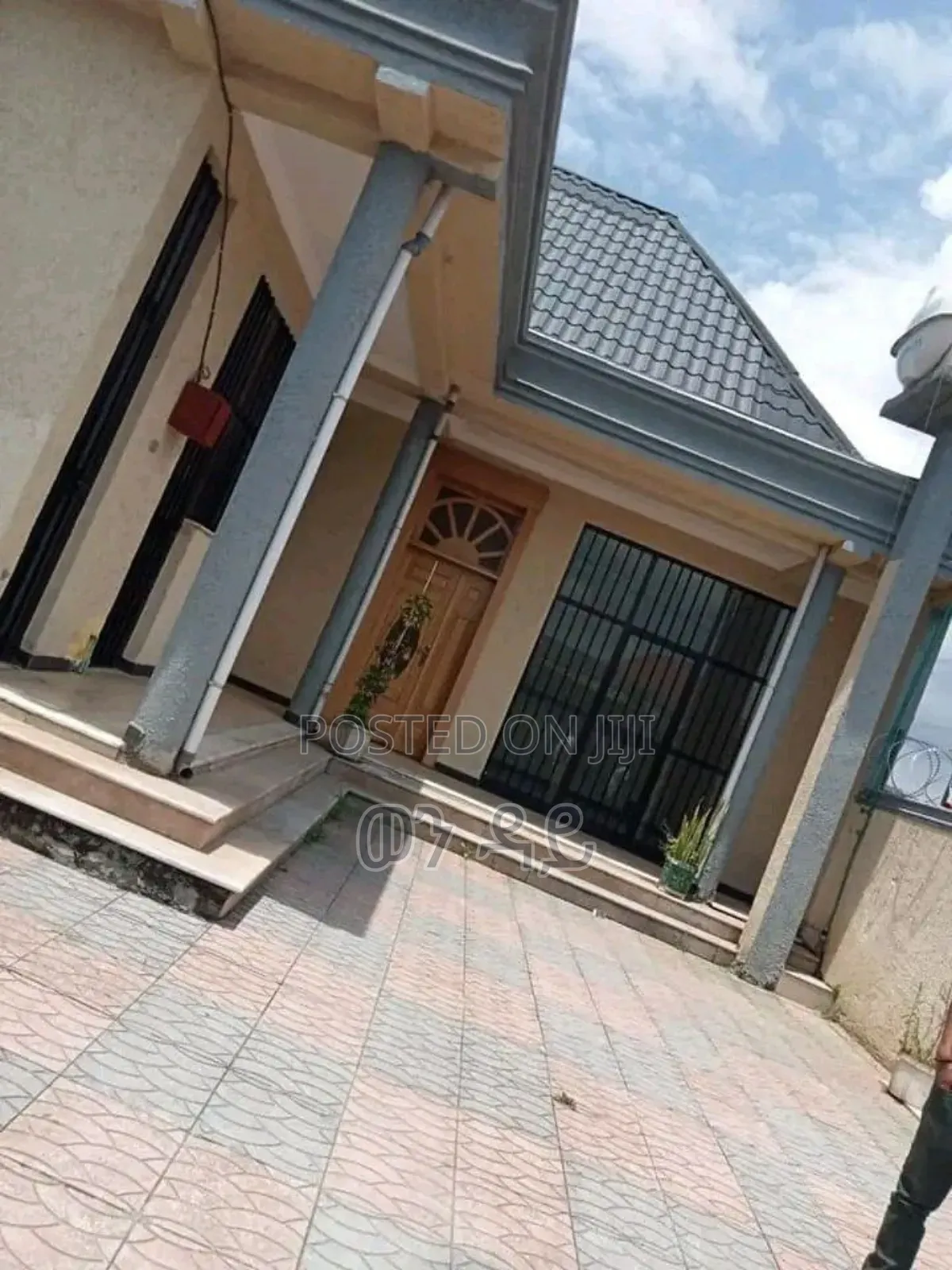 4bdrm Villa in Bole for sale