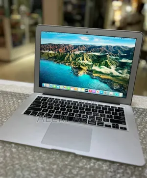 Photo - New Laptop Apple MacBook Air 2014 4GB Intel Core I5 SSD 256GB