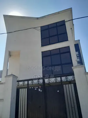 7bdrm Villa in Bole for sale