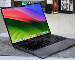 New Laptop Apple MacBook Pro M1 16GB Intel SSD 512GB