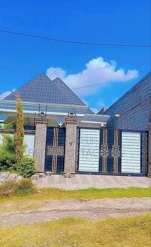 3bdrm Villa in Semit, Luxury Villa, Bole for sale