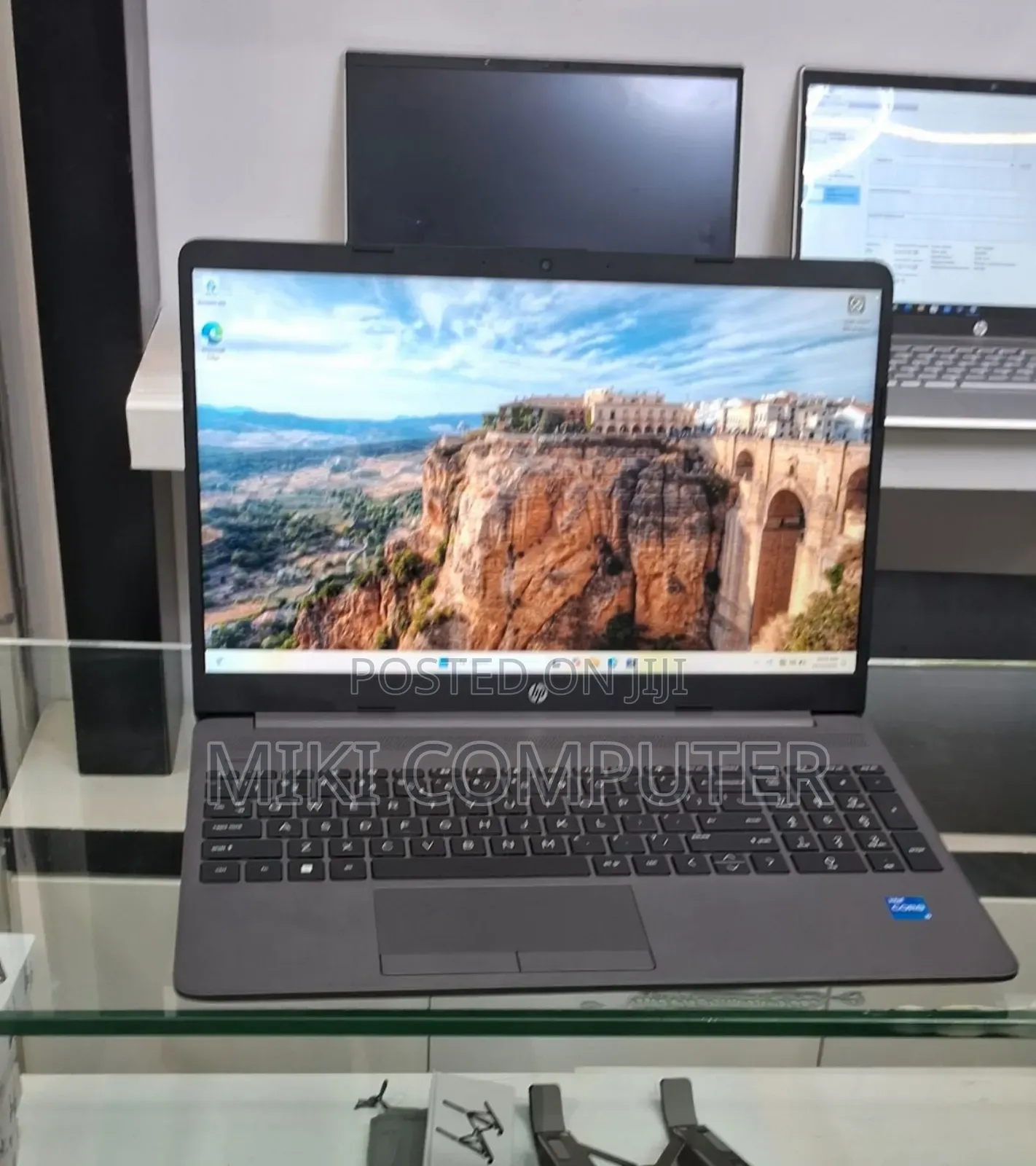 New Laptop HP Stream Notebook 8GB Intel Core I5 SSD 1T