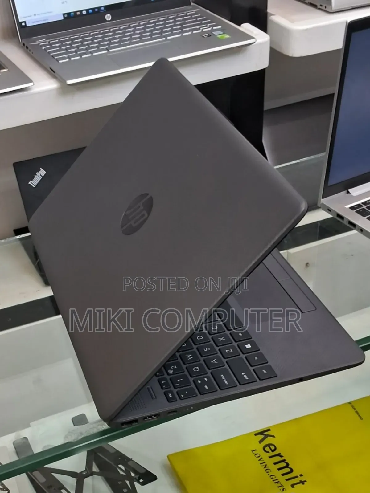 New Laptop HP Stream Notebook 8GB Intel Core I5 SSD 1T