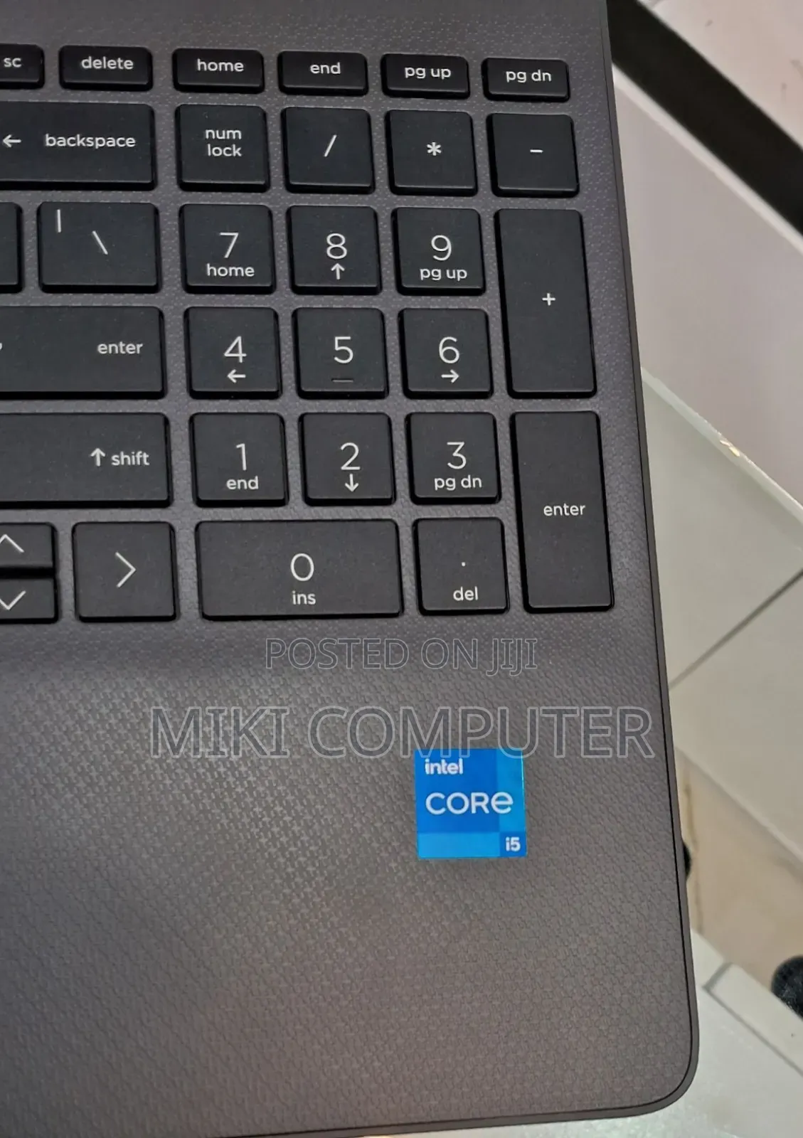 New Laptop HP Stream Notebook 8GB Intel Core I5 SSD 1T