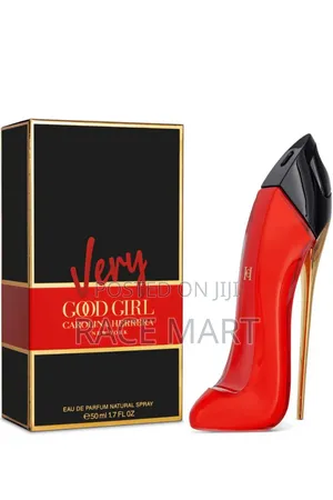 Photo - Carolina Herrera Very Good Girl Eau De Parfum