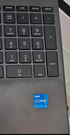 New Laptop HP Stream Notebook 8GB Intel Core I5 SSD 1T