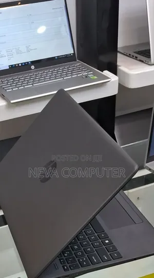 New Laptop HP Stream Notebook 8GB Intel Core I5 SSD 1T