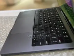 New Laptop Apple MacBook Pro M1 16GB Apple M1 Pro SSD 512GB