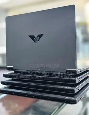 New Laptop HP Victus 15 8GB Intel Core I5 SSD 512GB