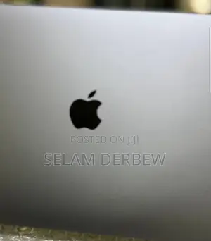 New Laptop Apple MacBook Pro M1 8GB Apple M1 SSD 256GB