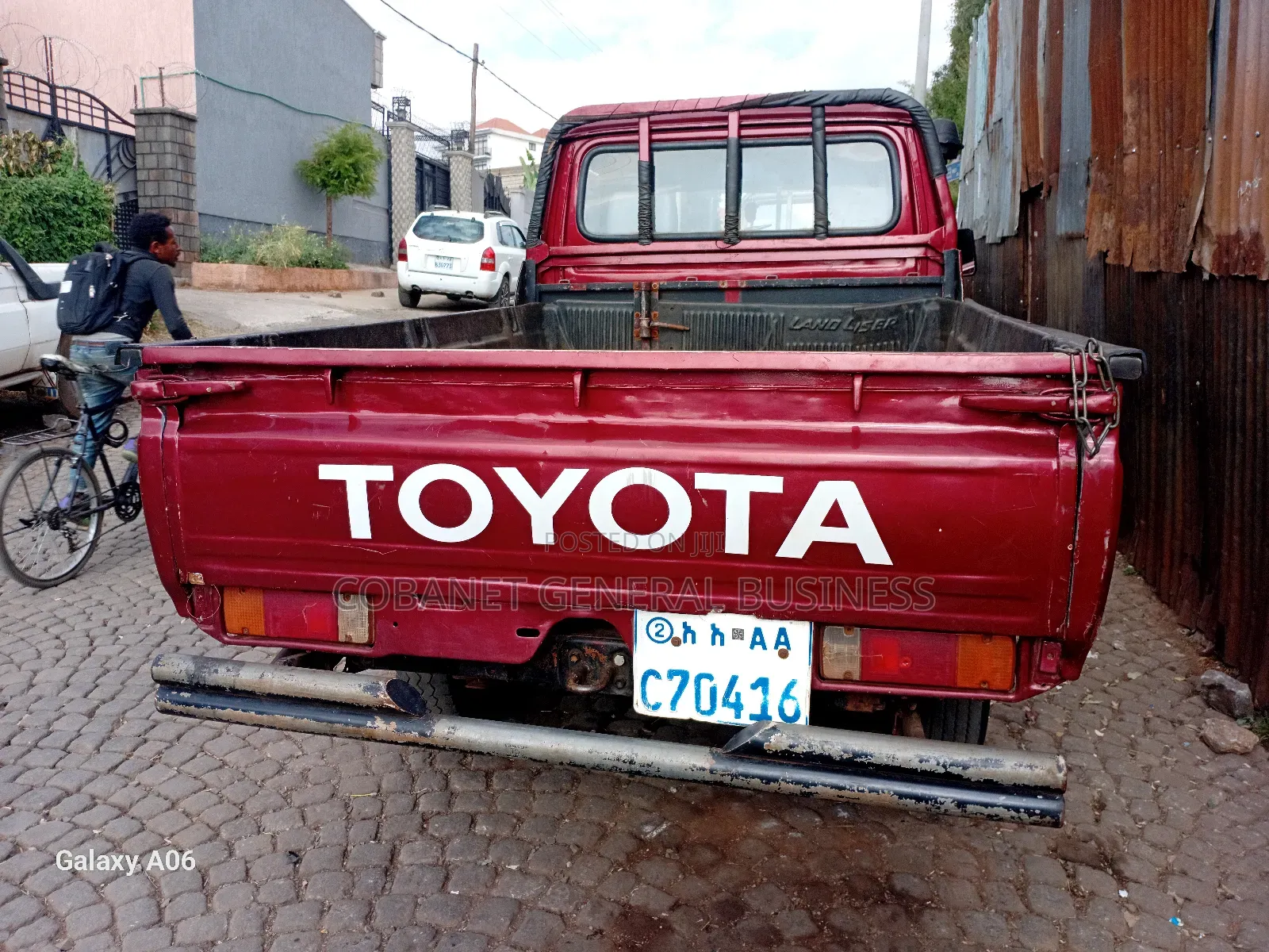Toyota Land Cruiser 1998 Red