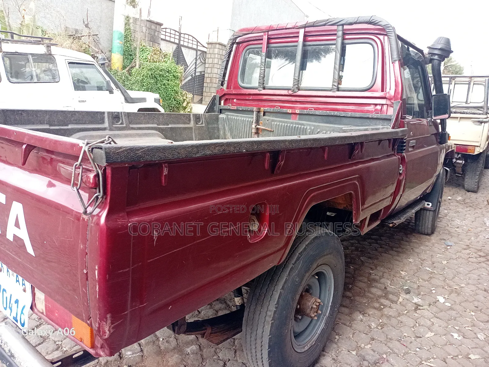 Toyota Land Cruiser 1998 Red