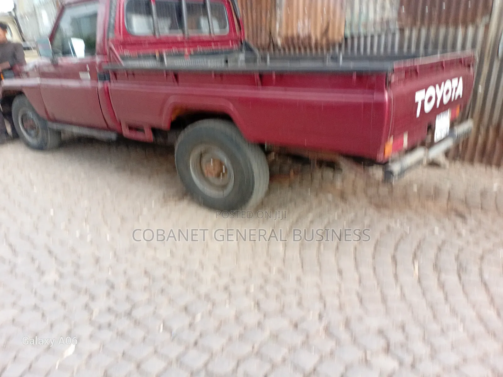 Toyota Land Cruiser 1998 Red