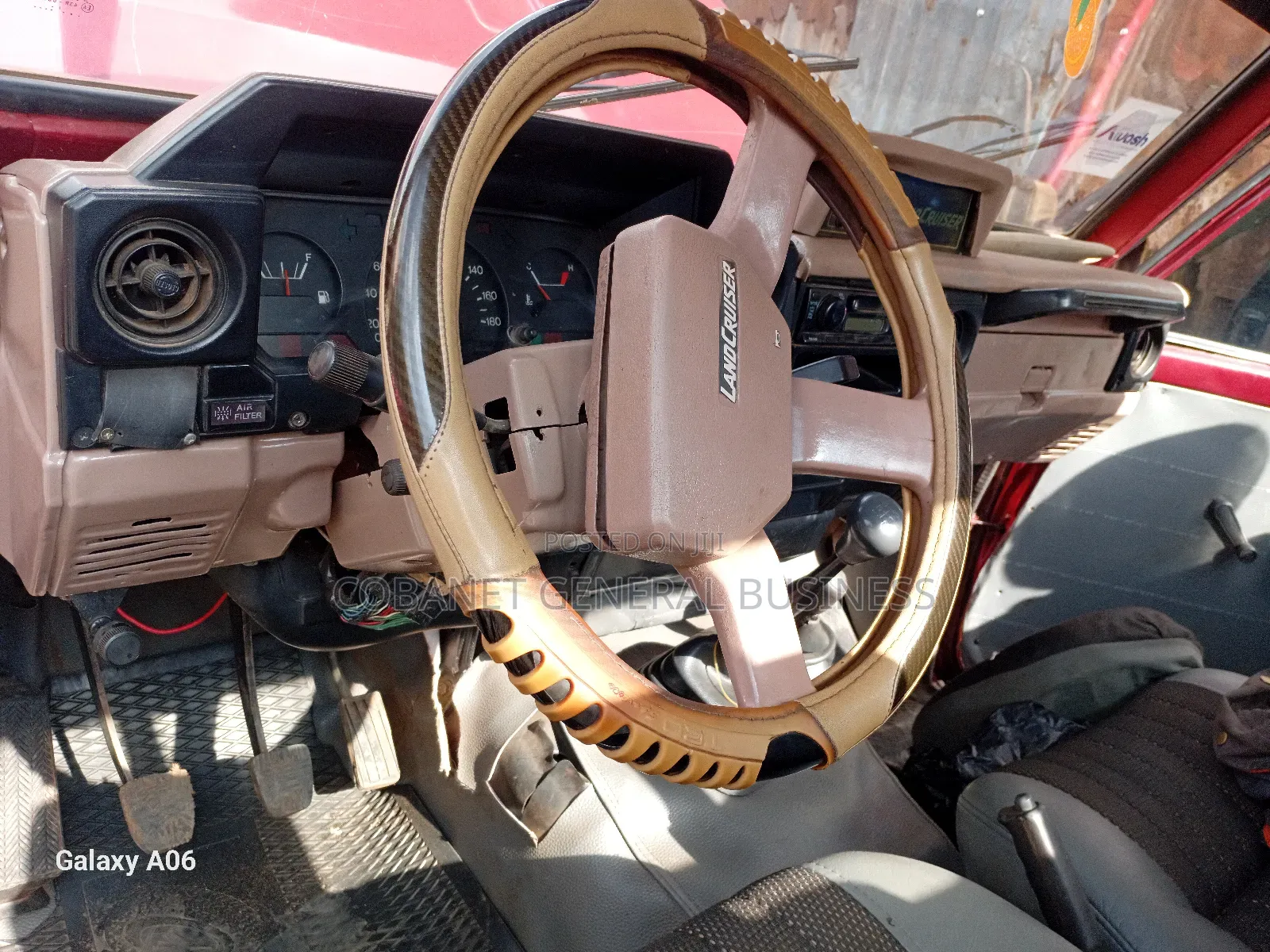 Toyota Land Cruiser 1998 Red