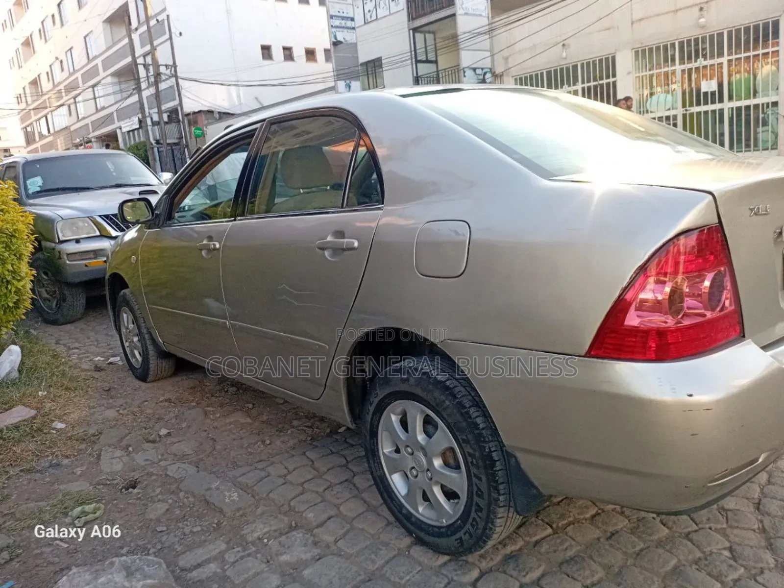 Toyota Corolla 2004 Gold
