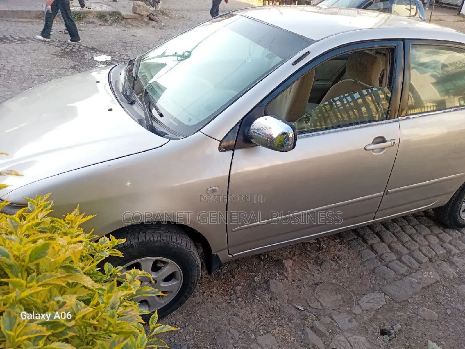 Toyota Corolla 2004 Gold